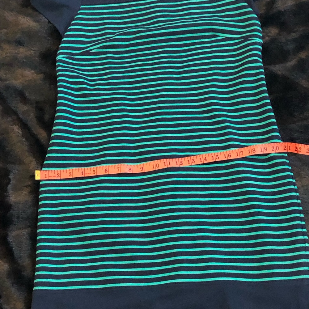 - Dress by Laundry by Shelli Segal. NWT - Picture 9 of 10